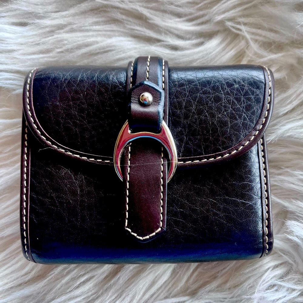 Dooney and Bourke Vintage 1975 Brown Leather Bifold Leather Wallet